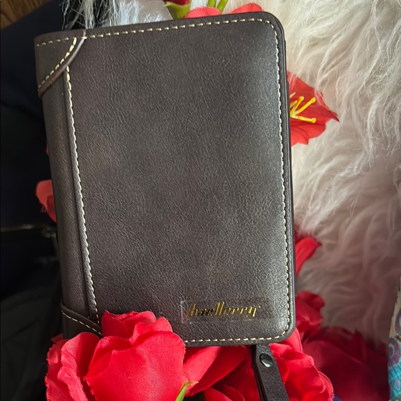 Brown Men's Wallet - Picture 1 of 11